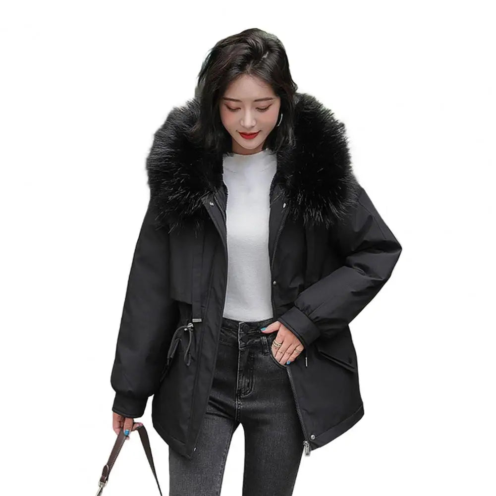 Doudoune chaude d'hiver avec capuche en fausse fourrure, manteau rembourré et doublé en peluche épaisse pour le travail et la ville.