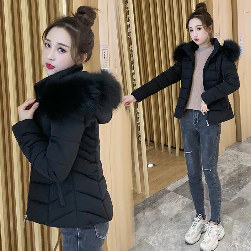 Parkas d'hiver confortables et décontractées pour femmes, nouvelle veste en coton avec col en fourrure, coupe ajustée, chapeau amovible