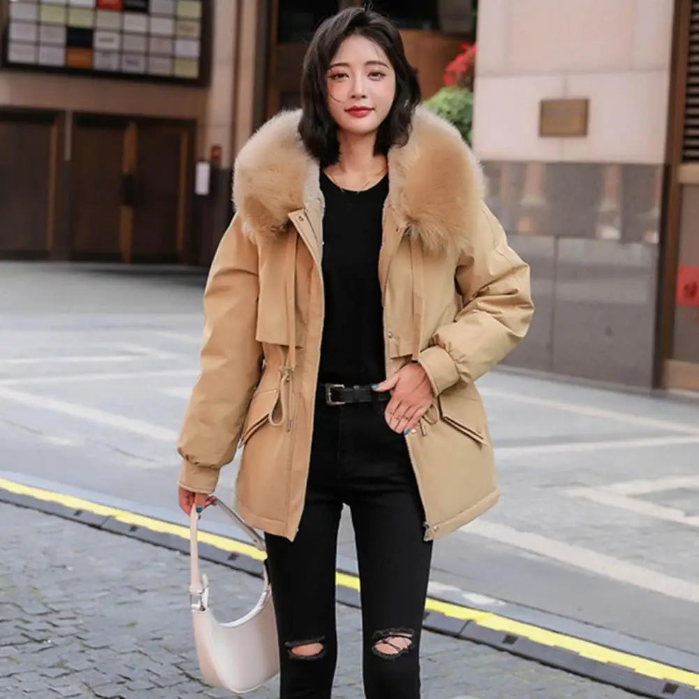 Doudoune chaude d'hiver avec capuche en fausse fourrure, manteau rembourré et doublé en peluche épaisse pour le travail et la ville.