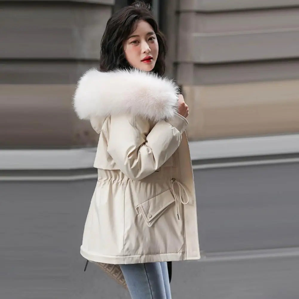 Doudoune chaude d'hiver avec capuche en fausse fourrure, manteau rembourré et doublé en peluche épaisse pour le travail et la ville.